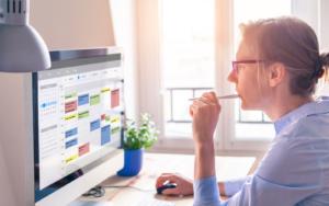 How to Manage Your Time: 5 Tips to Stay Focused